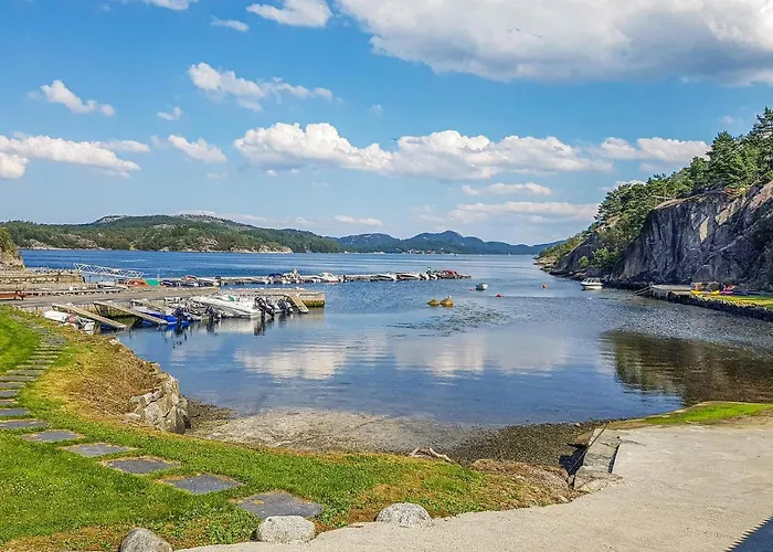 3 Bedroom Awesome In Skjold (Rogaland)