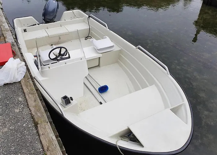 3 Bedroom Awesome In Feriehus Skjold (Rogaland)